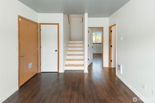 8520 Pepperidge Lane SE, Yelm, WA 98597