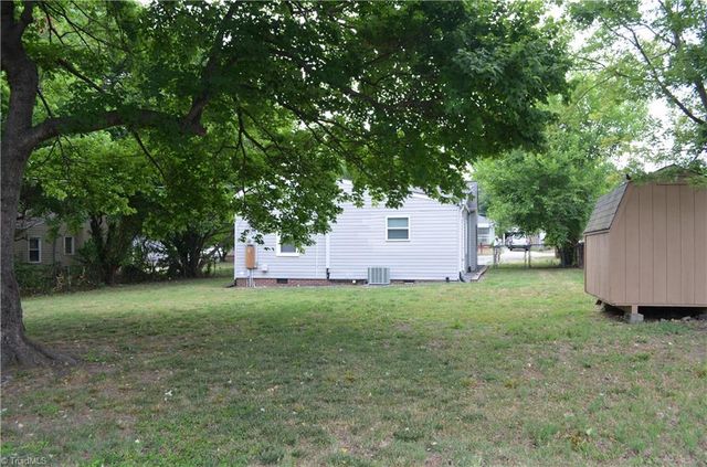 1303 Vine Street, Greensboro, NC 27405