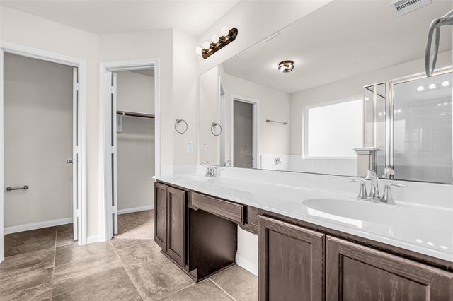 1022 S Diamondhead Boulevard, Crosby, TX 77532