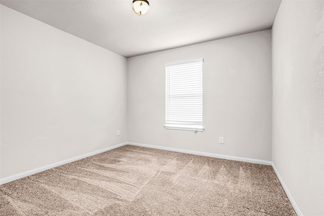 1022 S Diamondhead Boulevard, Crosby, TX 77532
