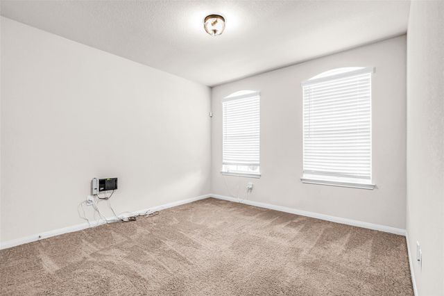 1022 S Diamondhead Boulevard, Crosby, TX 77532