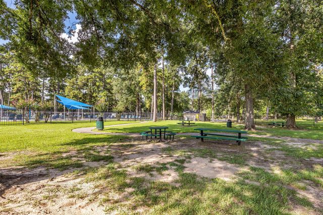 1022 S Diamondhead Boulevard, Crosby, TX 77532