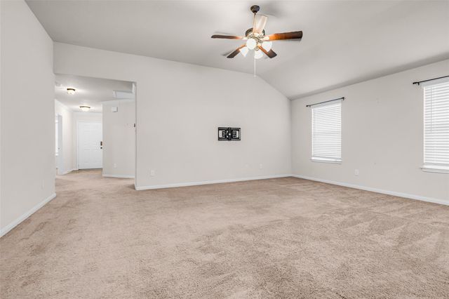 1022 S Diamondhead Boulevard, Crosby, TX 77532