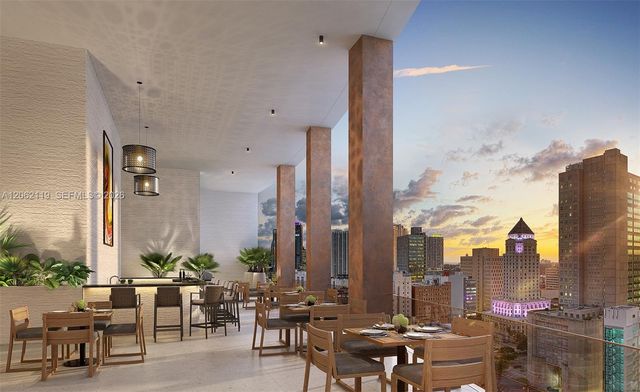 225 N Miami Ave 2912, Miami, FL 33128
