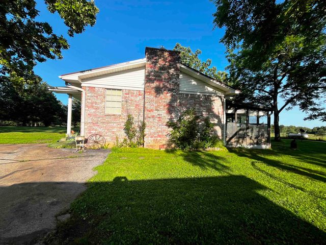 152A E Turkey Pen Road, Highland, AR 72542