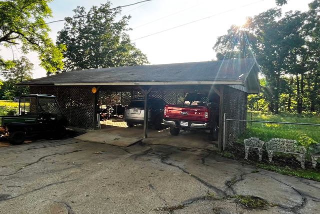 152A E Turkey Pen Road, Highland, AR 72542