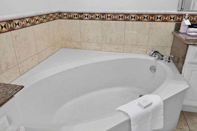 200 OCEAN CREST DRIVE 517, Palm Coast, FL 32137