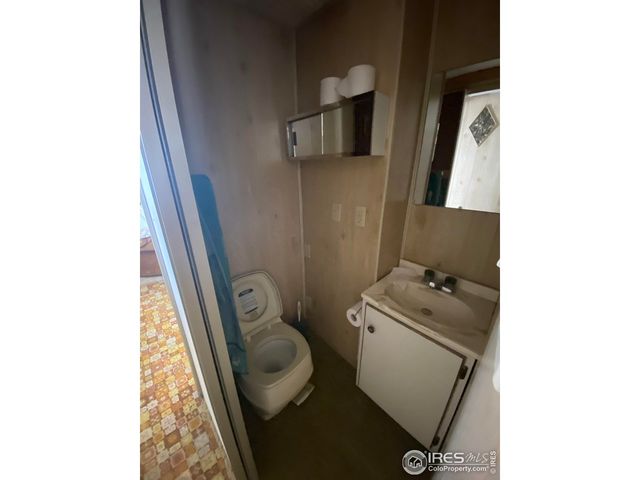 213 Kiowa Rd, Orchard, CO 80649