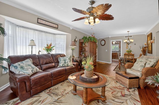 6 Garden Street 201p, Tequesta, FL 33469