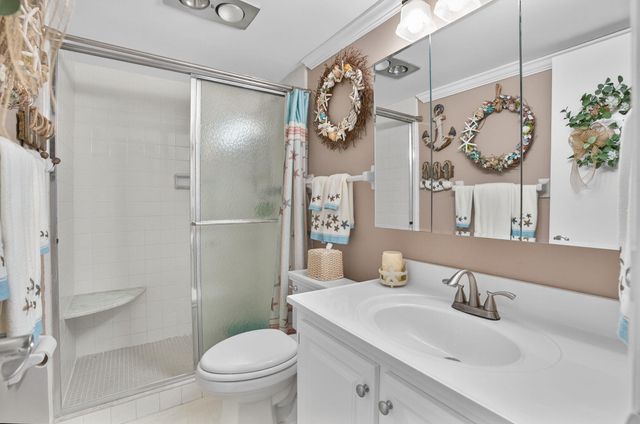 6 Garden Street 201p, Tequesta, FL 33469