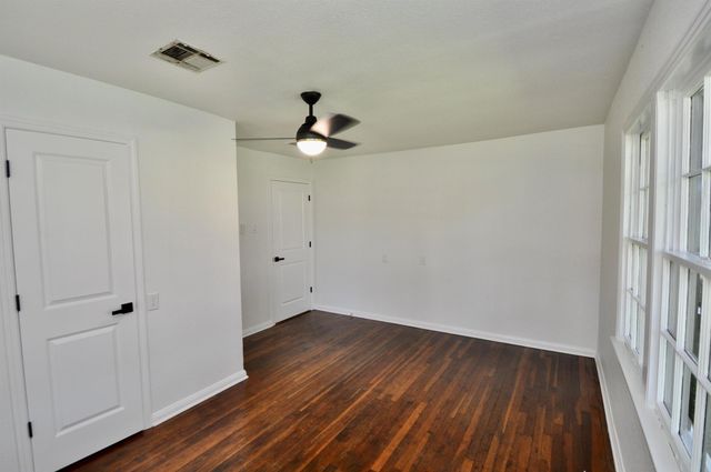 257 County Road 2003 N, Hardin, TX 77575