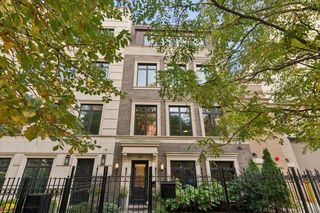 457 W Deming Place, Chicago, IL 60614