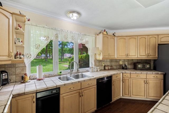 584 VZ County Road 4125, Canton, TX 75103