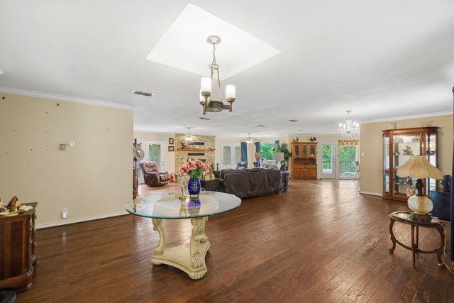 584 VZ County Road 4125, Canton, TX 75103