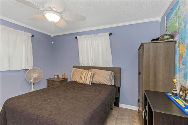 3094 HILLSDALE AVENUE, Largo, FL 33774