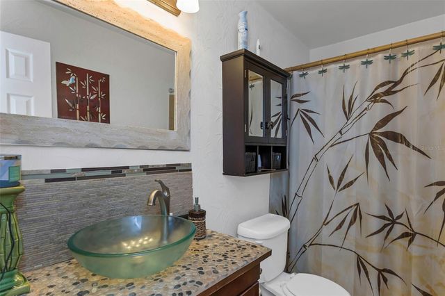 3094 HILLSDALE AVENUE, Largo, FL 33774