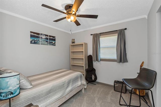 3094 HILLSDALE AVENUE, Largo, FL 33774