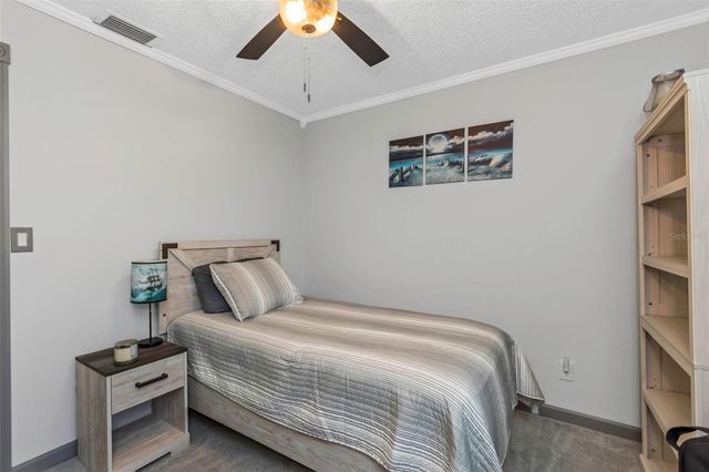 3094 HILLSDALE AVENUE, Largo, FL 33774