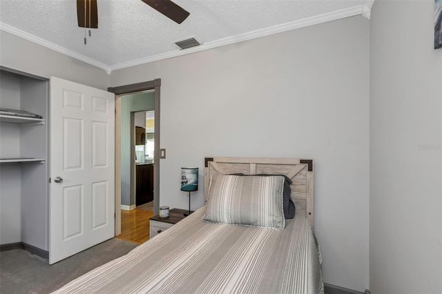 3094 HILLSDALE AVENUE, Largo, FL 33774