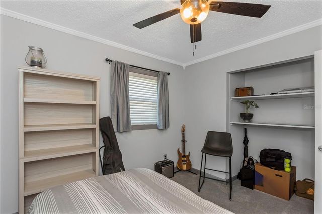 3094 HILLSDALE AVENUE, Largo, FL 33774