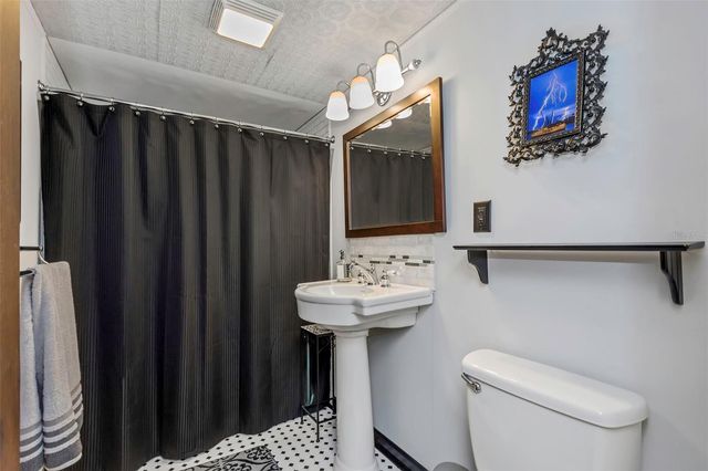 3094 HILLSDALE AVENUE, Largo, FL 33774