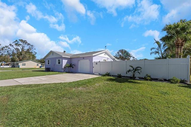 3094 HILLSDALE AVENUE, Largo, FL 33774