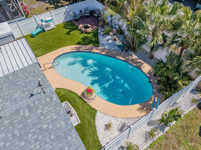 3094 HILLSDALE AVENUE, Largo, FL 33774