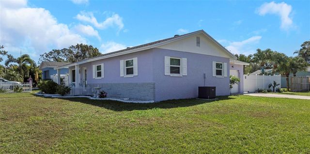 3094 HILLSDALE AVENUE, Largo, FL 33774