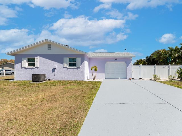 3094 HILLSDALE AVENUE, Largo, FL 33774