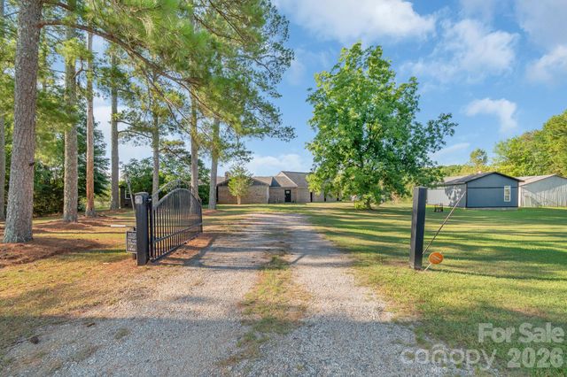 2248 Willie Usher Road, Lancaster, SC 29720