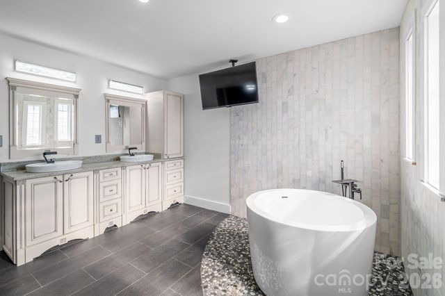 2248 Willie Usher Road, Lancaster, SC 29720