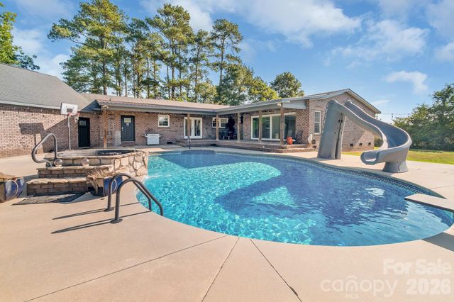 2248 Willie Usher Road, Lancaster, SC 29720