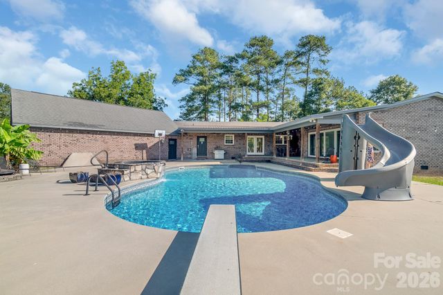 2248 Willie Usher Road, Lancaster, SC 29720