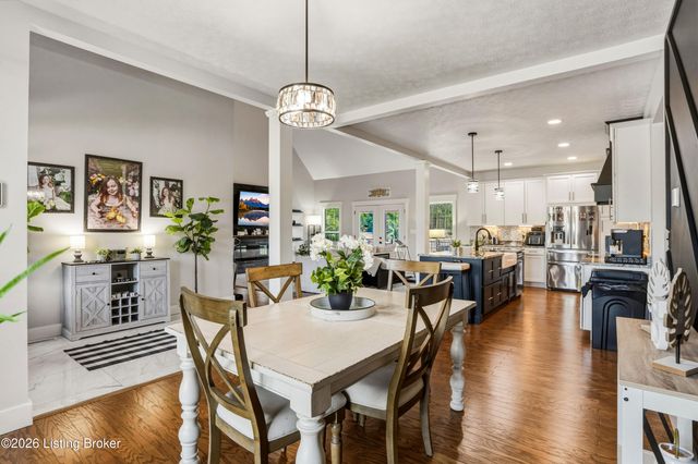 2696 Armstrong Ln, Mt Washington, KY 40047