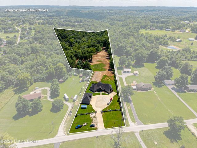 2696 Armstrong Ln, Mt Washington, KY 40047