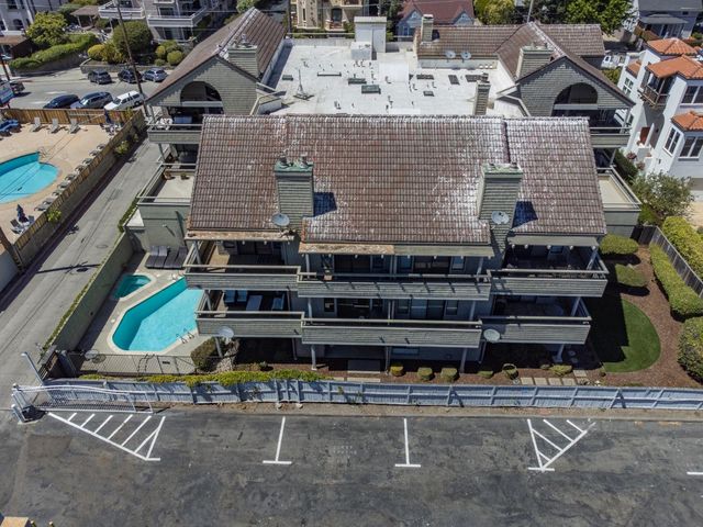 515 2nd Street 2A, Santa Cruz, CA 95060