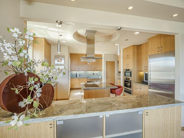 515 2nd Street 2A, Santa Cruz, CA 95060