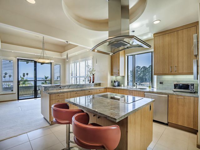 515 2nd Street 2A, Santa Cruz, CA 95060