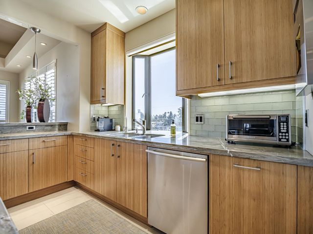 515 2nd Street 2A, Santa Cruz, CA 95060