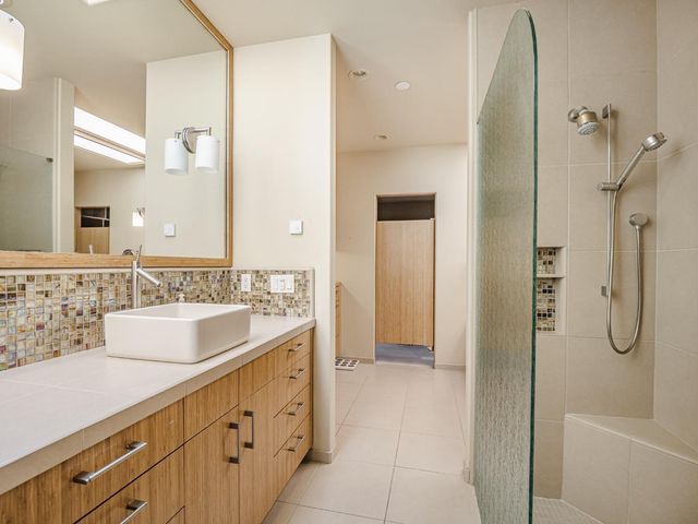 515 2nd Street 2A, Santa Cruz, CA 95060