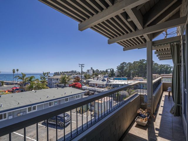 515 2nd Street 2A, Santa Cruz, CA 95060