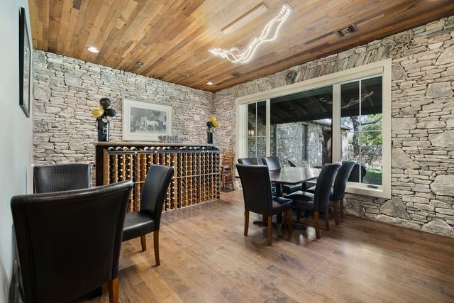 18059 FM 1826 RD, Driftwood, TX 78619