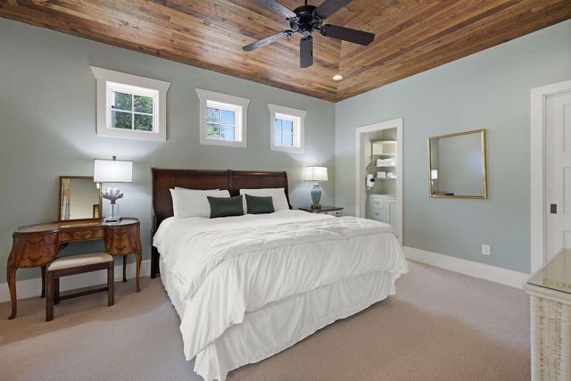 18059 FM 1826 RD, Driftwood, TX 78619