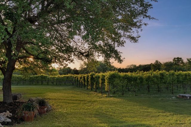 18059 FM 1826 RD, Driftwood, TX 78619