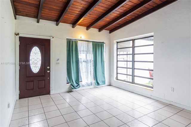 8461 SW 38th St, Miami, FL 33155