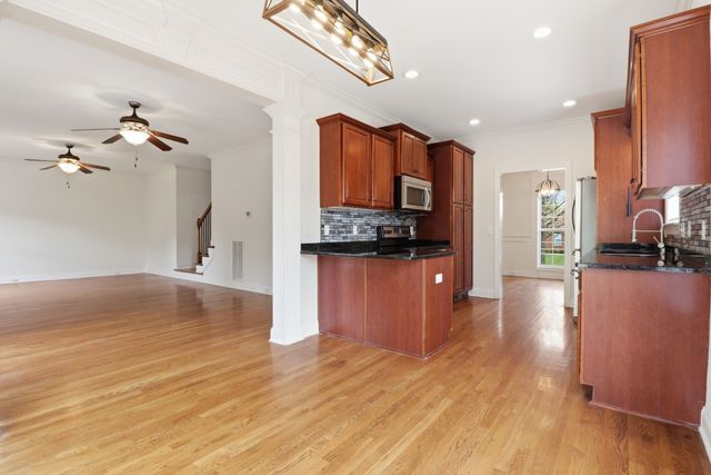2305 Scout Dr, Rockvale, TN 37153