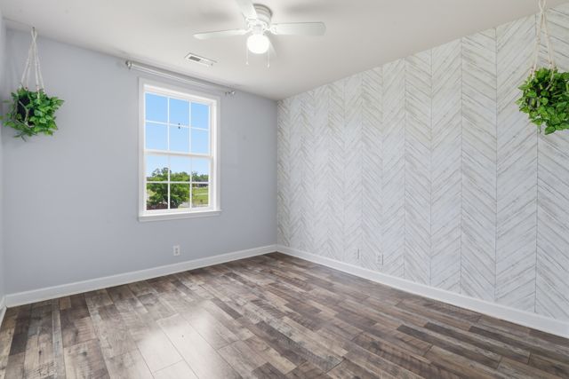 2305 Scout Dr, Rockvale, TN 37153