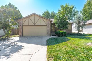 2027 N Parkridge Ct, Wichita, KS 67212