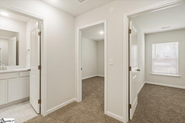 2041 Hillman Way, Roebuck, SC 29376