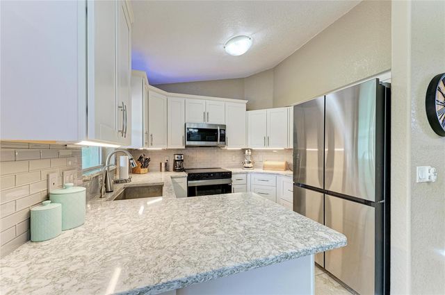 6199 MAYO AVENUE, North Port, FL 34291